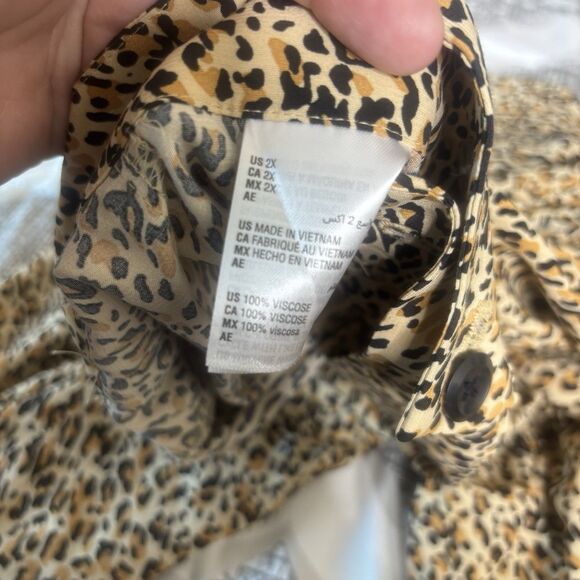 On 34th Women's Plus 2x Beige Leopard Animal Printed Wide-Leg Pants NWT. - Picture 5 of 13